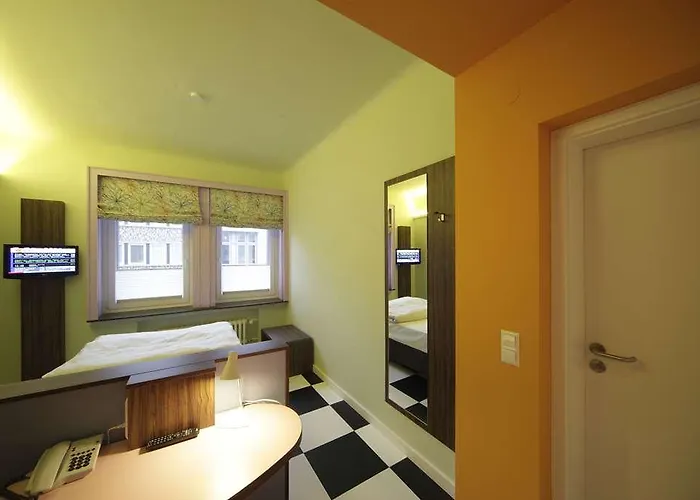 Hotel Cityhotel Thueringer Hof New Classic - Self Check-in 3*