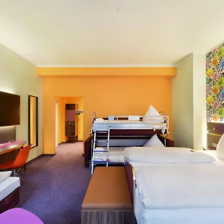 Cityhotel Thueringer Hof New Classic - Self Check-in Отель