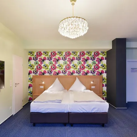 Отель Cityhotel Thueringer Hof New Classic - Self Check-in