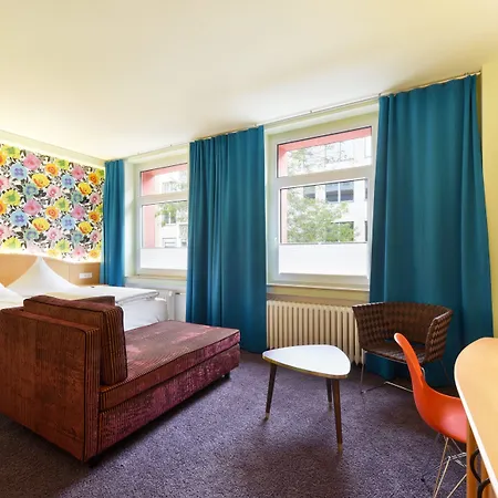 ホテル Cityhotel Thueringer Hof New Classic - Self Check-in 3*