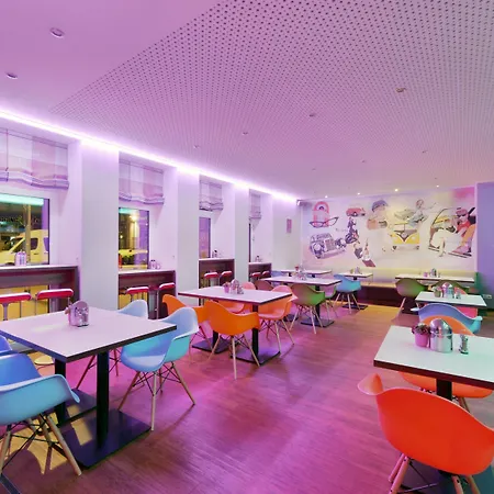 Cityhotel Thueringer Hof New Classic - Self Check-in ホテル 3*