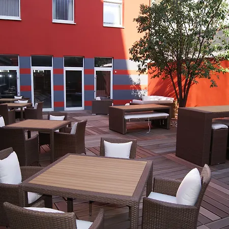 Cityhotel Thueringer Hof New Classic - Self Check-in Отель 3*