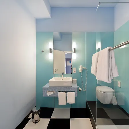 ホテル Cityhotel Thueringer Hof New Classic - Self Check-in ハノーファー
