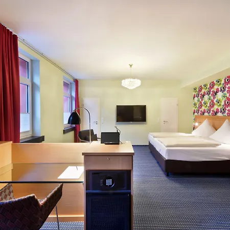 호텔 Cityhotel Thueringer Hof New Classic - Self Check-in 3*