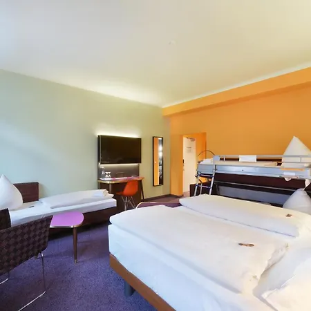 호텔 Cityhotel Thueringer Hof New Classic - Self Check-in 3*