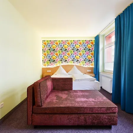 Cityhotel Thueringer Hof New Classic - Self Check-in Otel